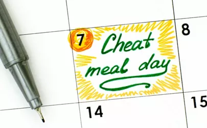 Kalender bei dem der Cheat day gehighlightet ist.